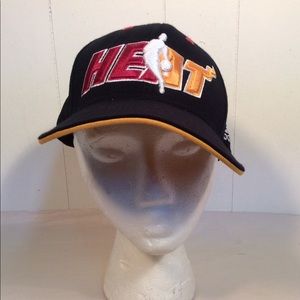 Miami Heat NBA Baseball hat Adidas men’s size L/XL